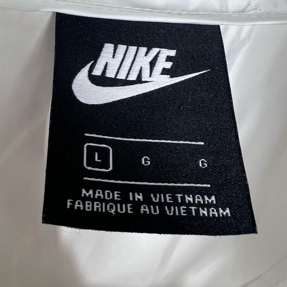 NIKE Women’s Large White & Grey Color Block Half Zip Hooded Pullover Windbreaker - Picture 4 of 7